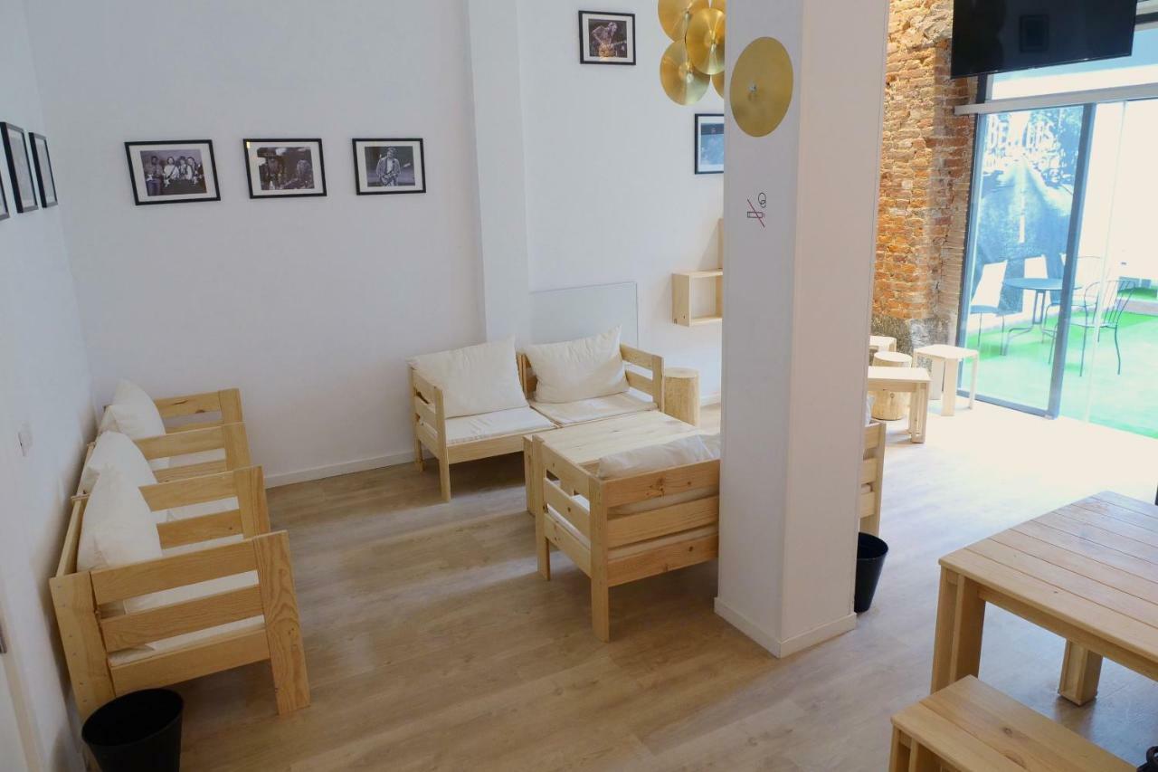 Guitar Hostel Bilbao Zewnętrze zdjęcie